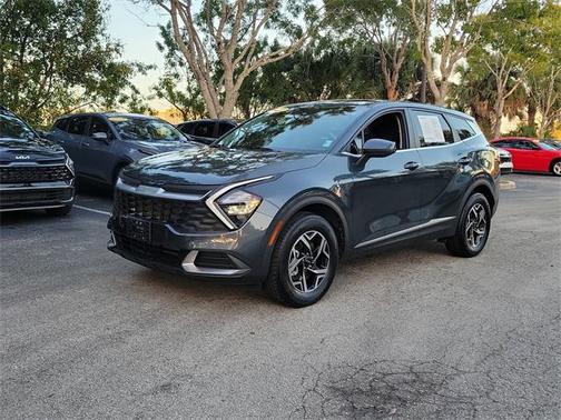 2023 Kia Sportage LX