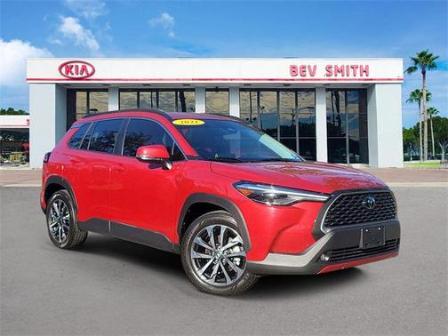 2023 Toyota Corolla Cross XLE