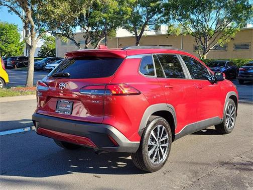 2023 Toyota Corolla Cross XLE
