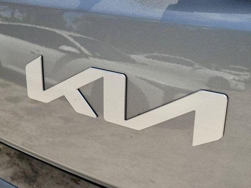 Steel Gray 2025 Kia Soul LX