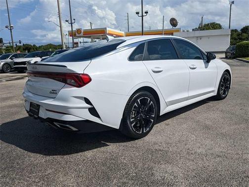 2023 Kia K5 GT-Line