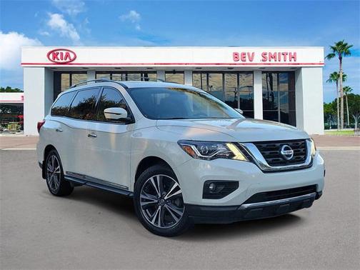 2020 Nissan Pathfinder Platinum 2WD