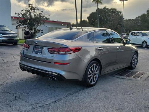2019 Kia Optima EX
