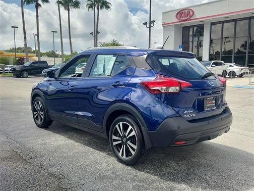 2020 Nissan Kicks SV