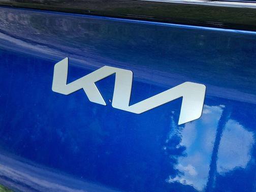 Sapphire Blue 2024 Kia Sportage EX