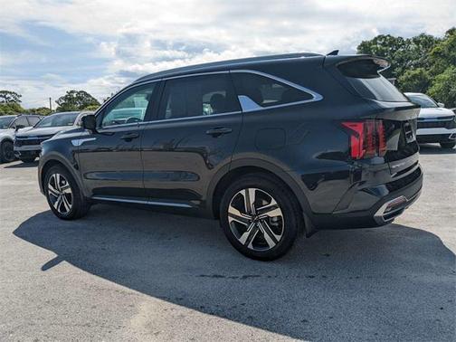 2024 Kia Sorento Hybrid EX