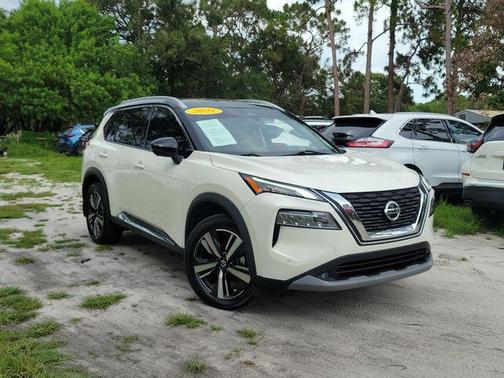 Pearl White 2021 Nissan Rogue SL