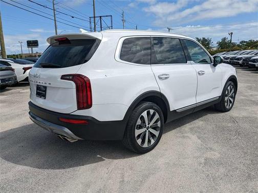 2022 Kia Telluride S