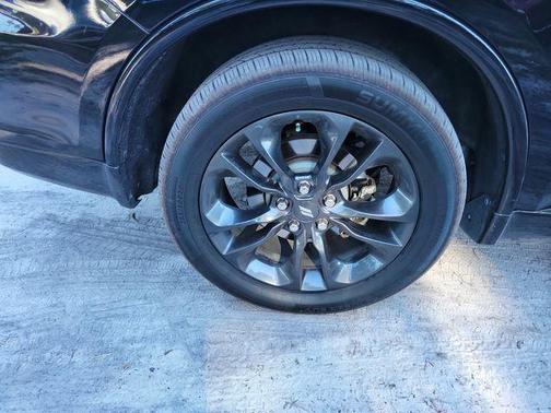 DB Black Crystal Clearcoat 2022 Dodge Durango R/T RWD