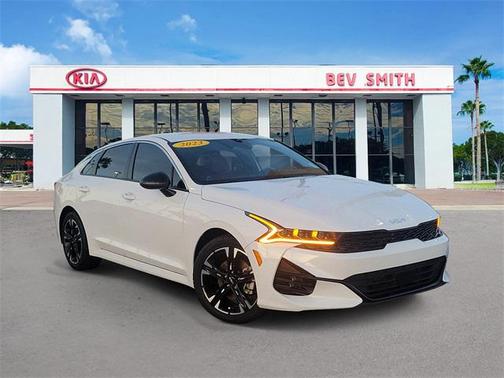 2023 Kia K5 GT-Line
