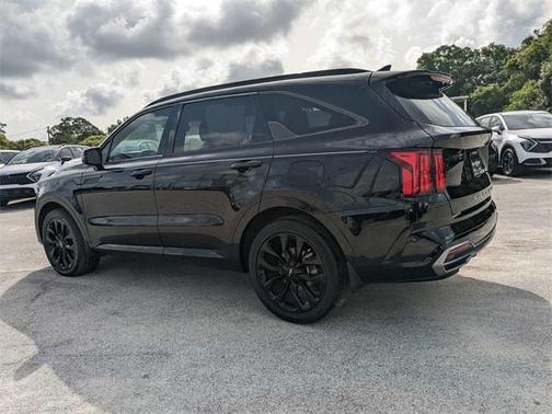 2022 Kia Sorento SX