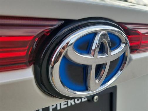 2022 Toyota Venza XLE