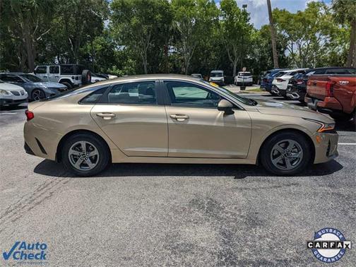 2022 Kia K5 LXS