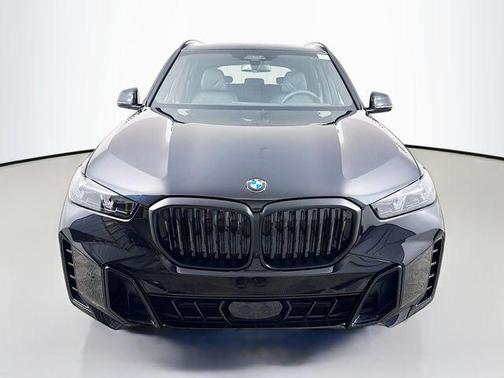 Black Sapphire Metallic 2026 BMW X5 xDrive40i