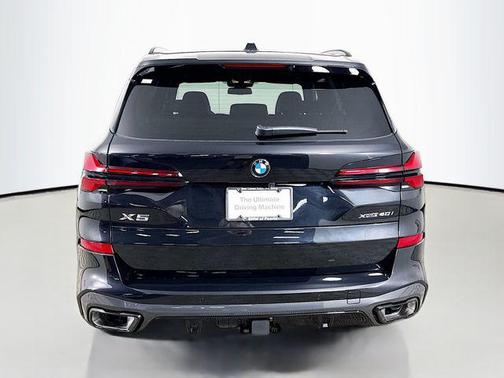 Black Sapphire Metallic 2026 BMW X5 xDrive40i