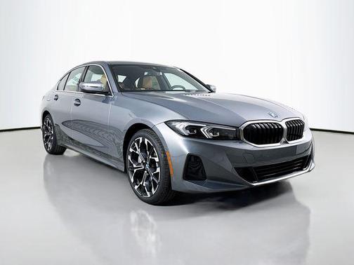 2026 BMW 330 i xDrive