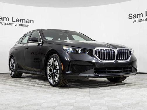 2025 BMW 530 i xDrive