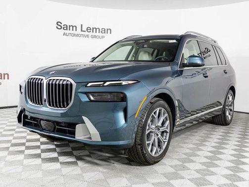 2025 BMW X7 xDrive40i
