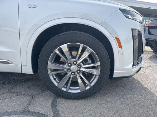 2023 Cadillac XT6 Premium Luxury AWD