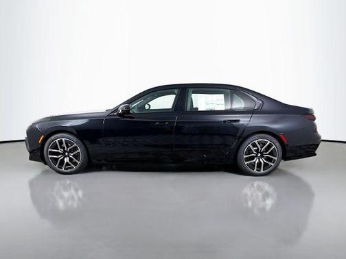 Black Sapphire Metallic 2026 BMW 740 i xDrive