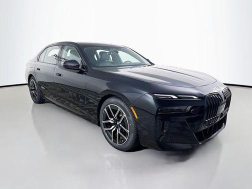 Black Sapphire Metallic 2026 BMW 740 i xDrive