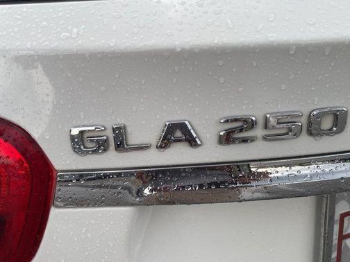 2020 Mercedes-Benz GLA 250 4MATIC