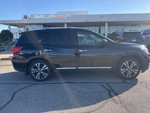 2018 Nissan Pathfinder Platinum