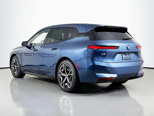 2026 BMW iX xDrive45