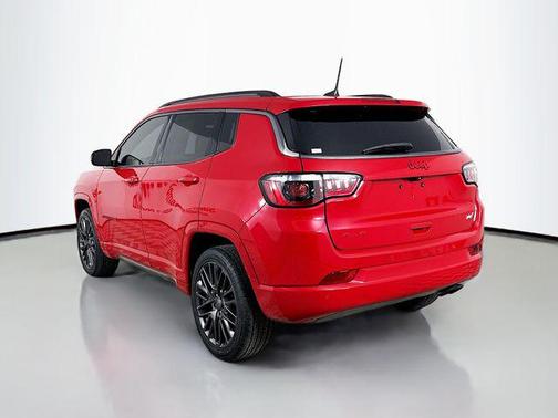 2022 Jeep Compass (RED) Edition 4x4