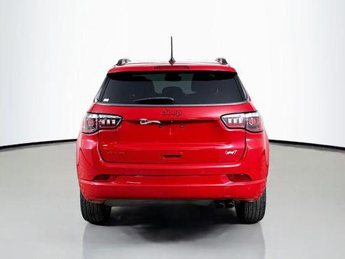 2022 Jeep Compass (RED) Edition 4x4