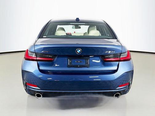 Arctic Race Blue Metallic 2026 BMW 330 xDrive