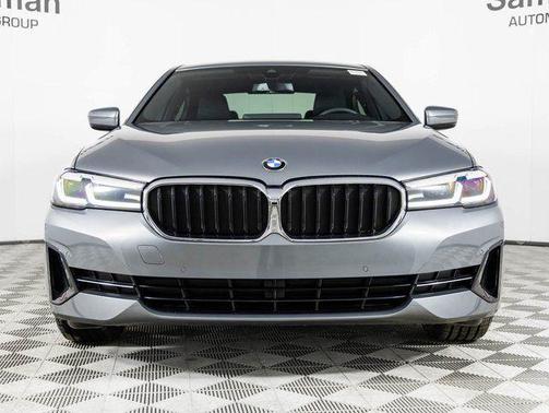 2023 BMW 530 i