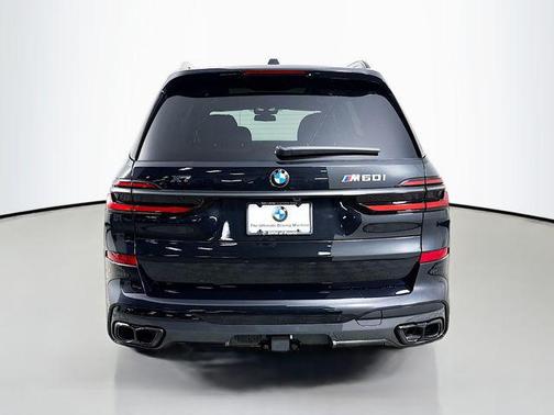 2026 BMW X7 M60i