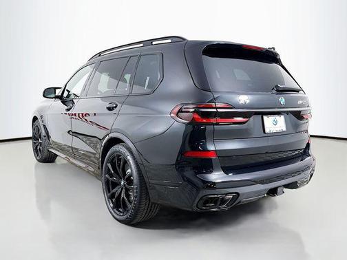 2026 BMW X7 M60i