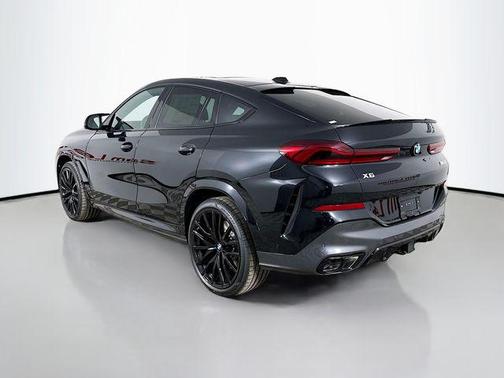 Black Sapphire Metallic 2026 BMW X6 M60i