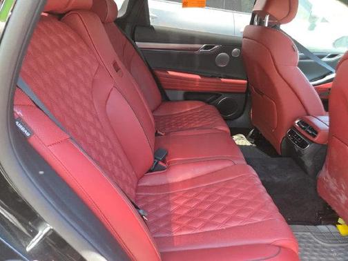 Vik Black 2024 Genesis G80 2.5T AWD