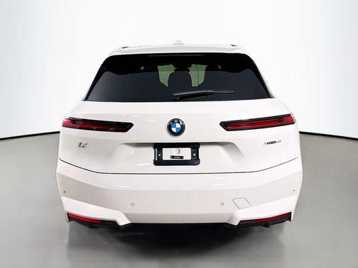 2026 BMW iX xDrive45