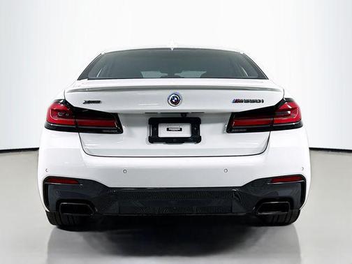 2023 BMW M550 i Xdrive