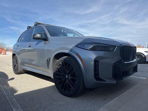 2024 BMW X5 M60i