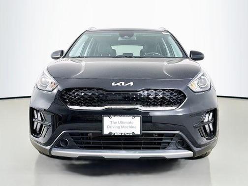 2022 Kia Niro LXS