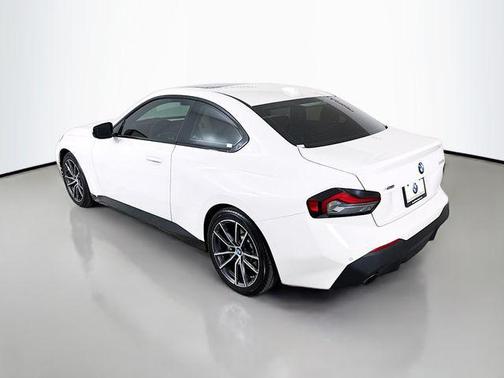 2023 BMW 230 i xDrive