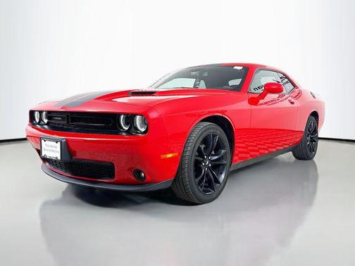 2017 Dodge Challenger SXT