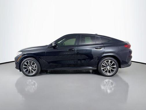 2022 BMW X6 xDrive40i