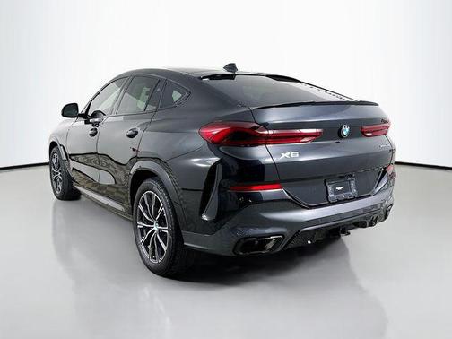 2022 BMW X6 xDrive40i