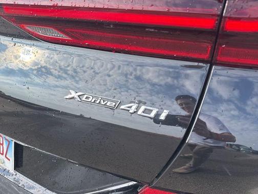 2022 BMW X6 xDrive40i