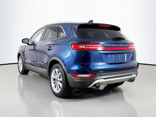 2015 Lincoln MKC Base