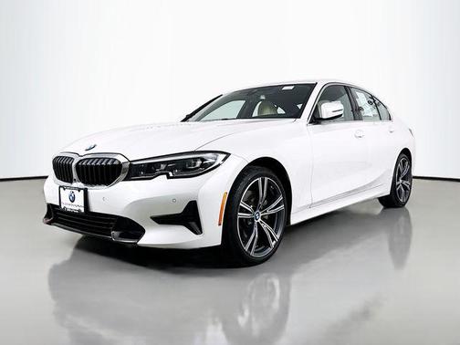 2022 BMW 330 xDrive