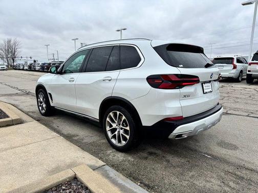 2025 BMW X5 xDrive40i