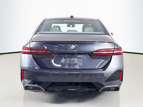 Dark Graphite Metallic 2024 BMW 540 xDrive