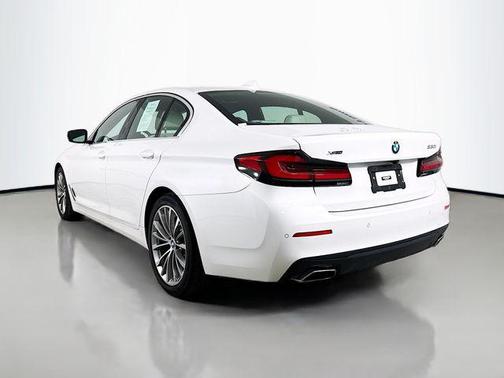 2022 BMW 530 i xDrive